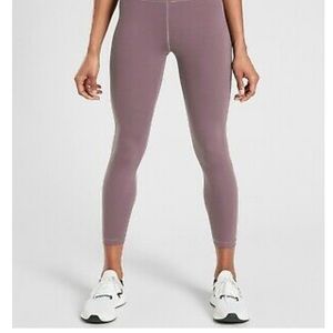 Athleta Ultimate Stash Pocket 7/8 Tights